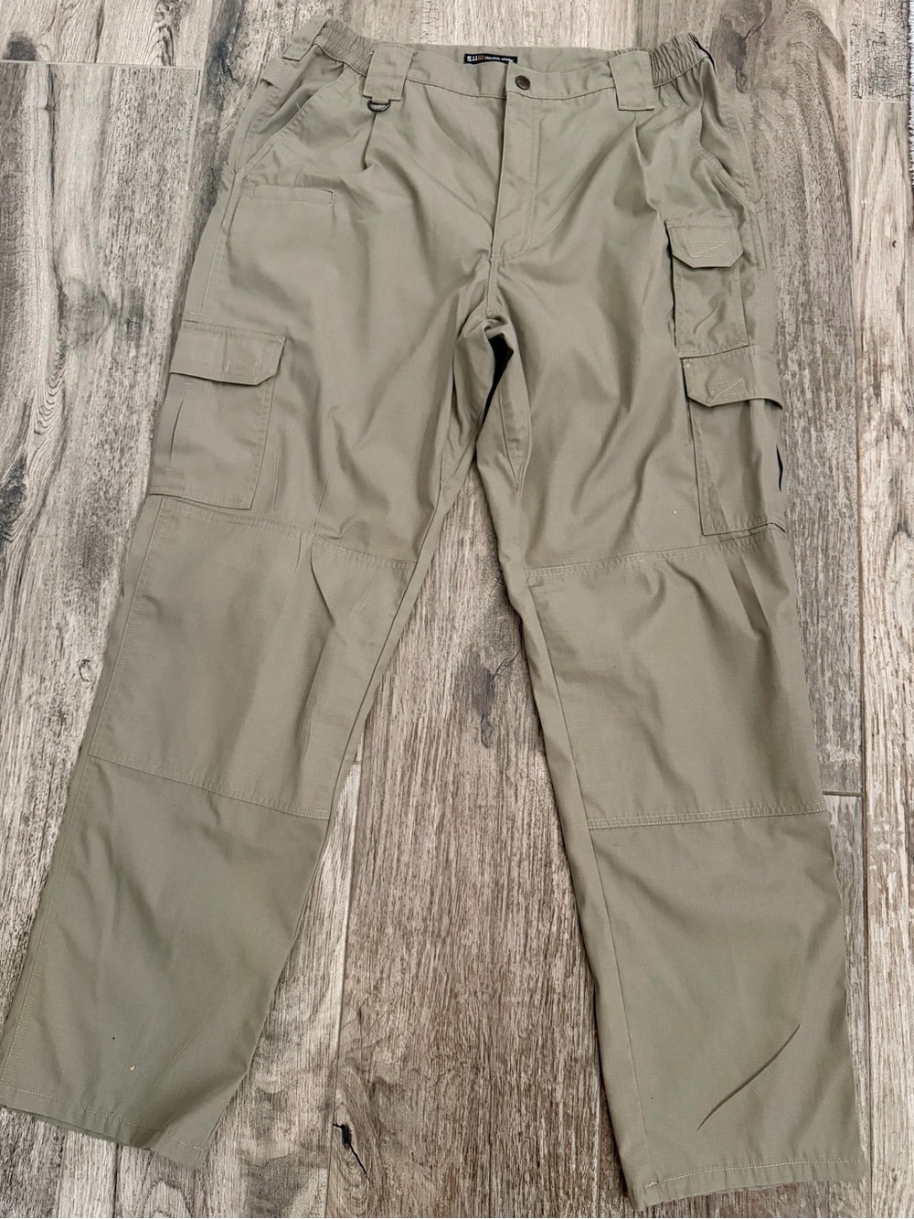 Men's 5.11 Cargo Pants Ripstop Khaki Utility pockets Comfort Waist 38X34 Outdoor